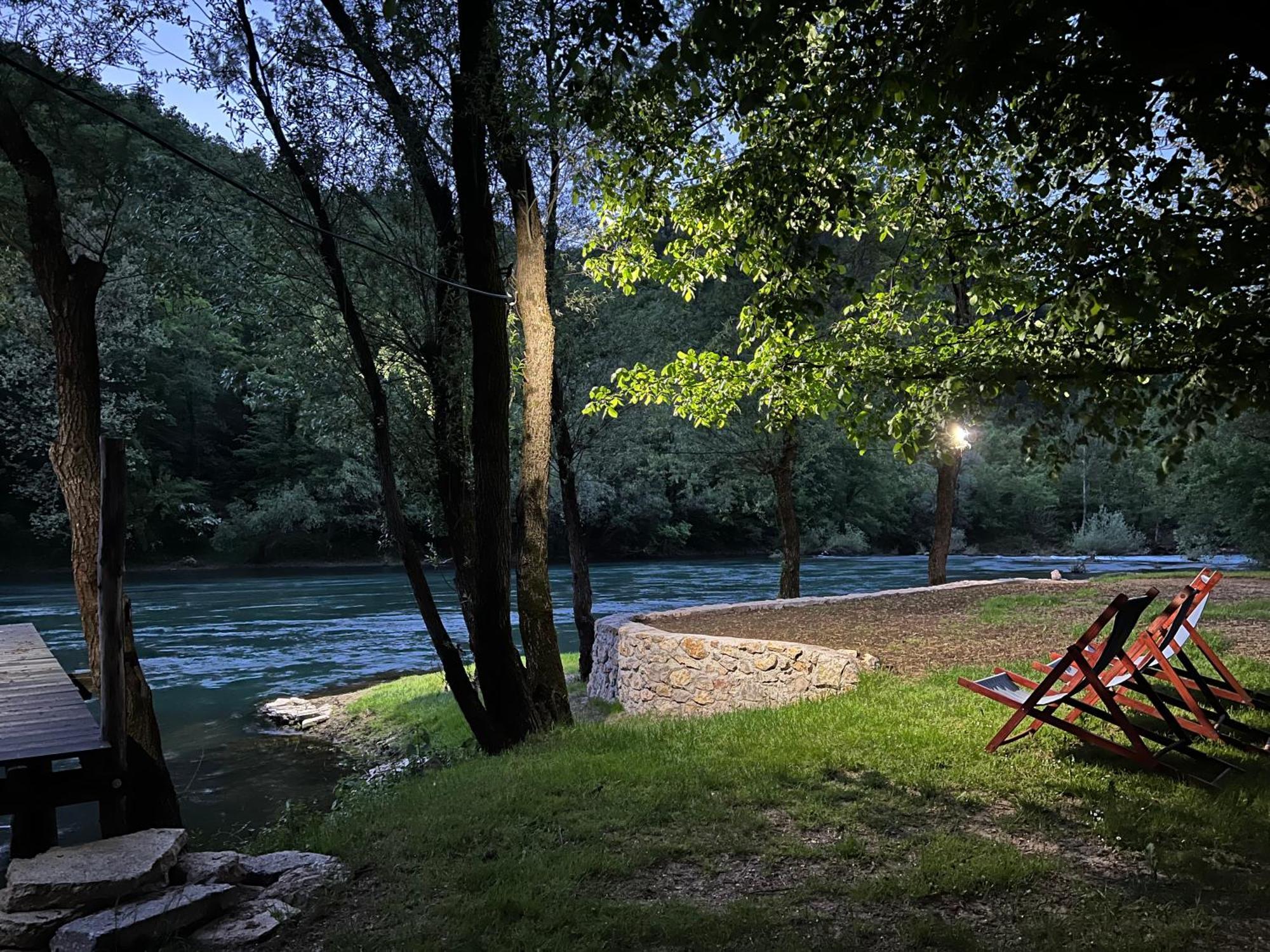 Anur Apartment Bihać 外观 照片